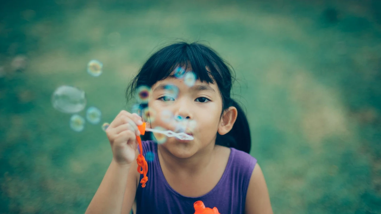 蜜汁樱桃林妙妙三个角色介绍